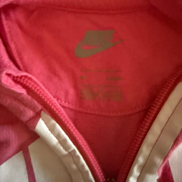 Nike Pink Hooded Kids Jumpsuit Infant 3-6 months - Picture 2 of 3